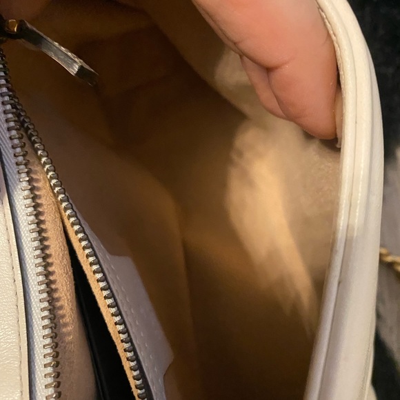 Gucci GG Marmont small matelassé shoulder bag - Picture 4 of 12